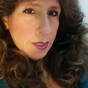 Meet your Posher, Addie